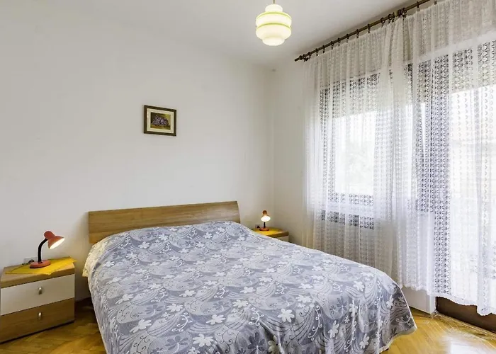 With A Parking Space - 16354 * 우마그