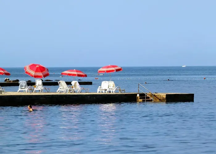 With A Parking Space - 16354